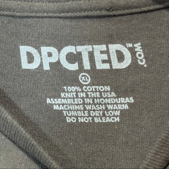 Men’s T-Shirt size XL - Picture 3 of 5